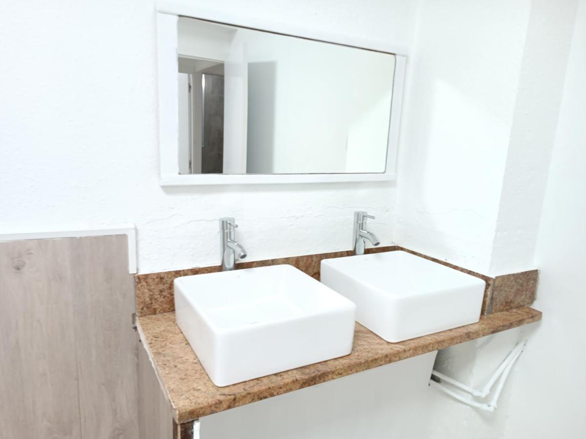 Hostel Bretema Lugo Kültér fotó